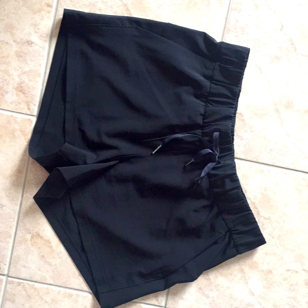 Lululemon black shorts size 8